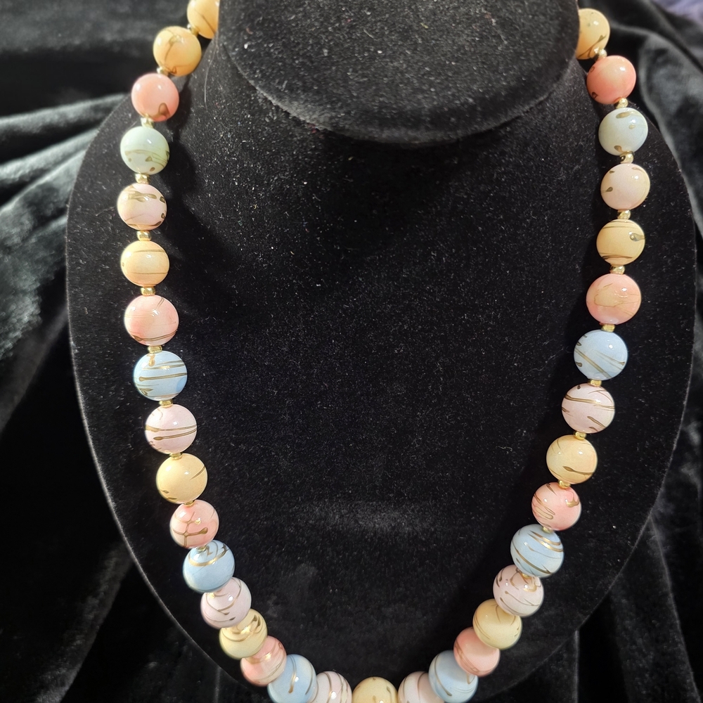 Vintage Pastel, Multicolored With Gold Accents Beaded Necklace